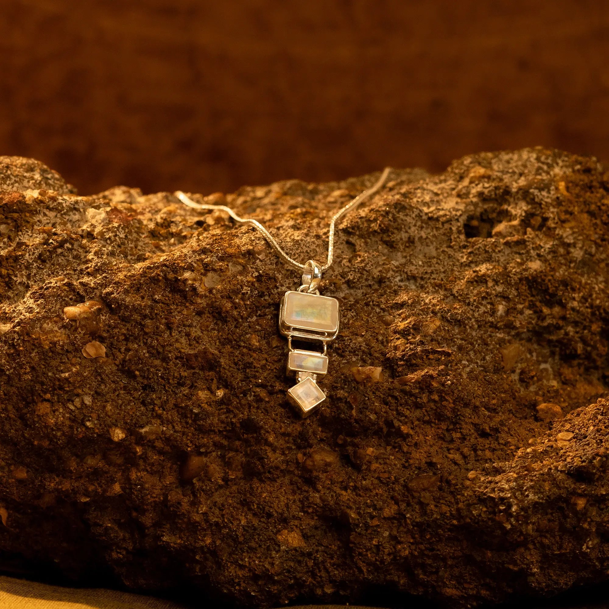 Rectangle Hanging Pendant with Natural Stone