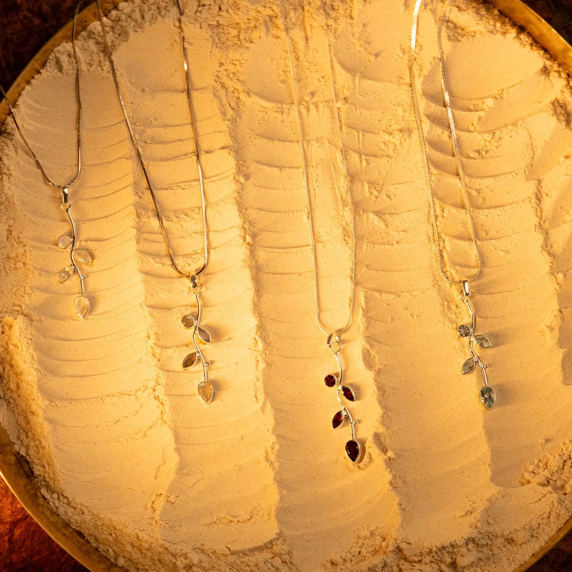 Nature Inspired 925 Silver Pandent with Aquamarine