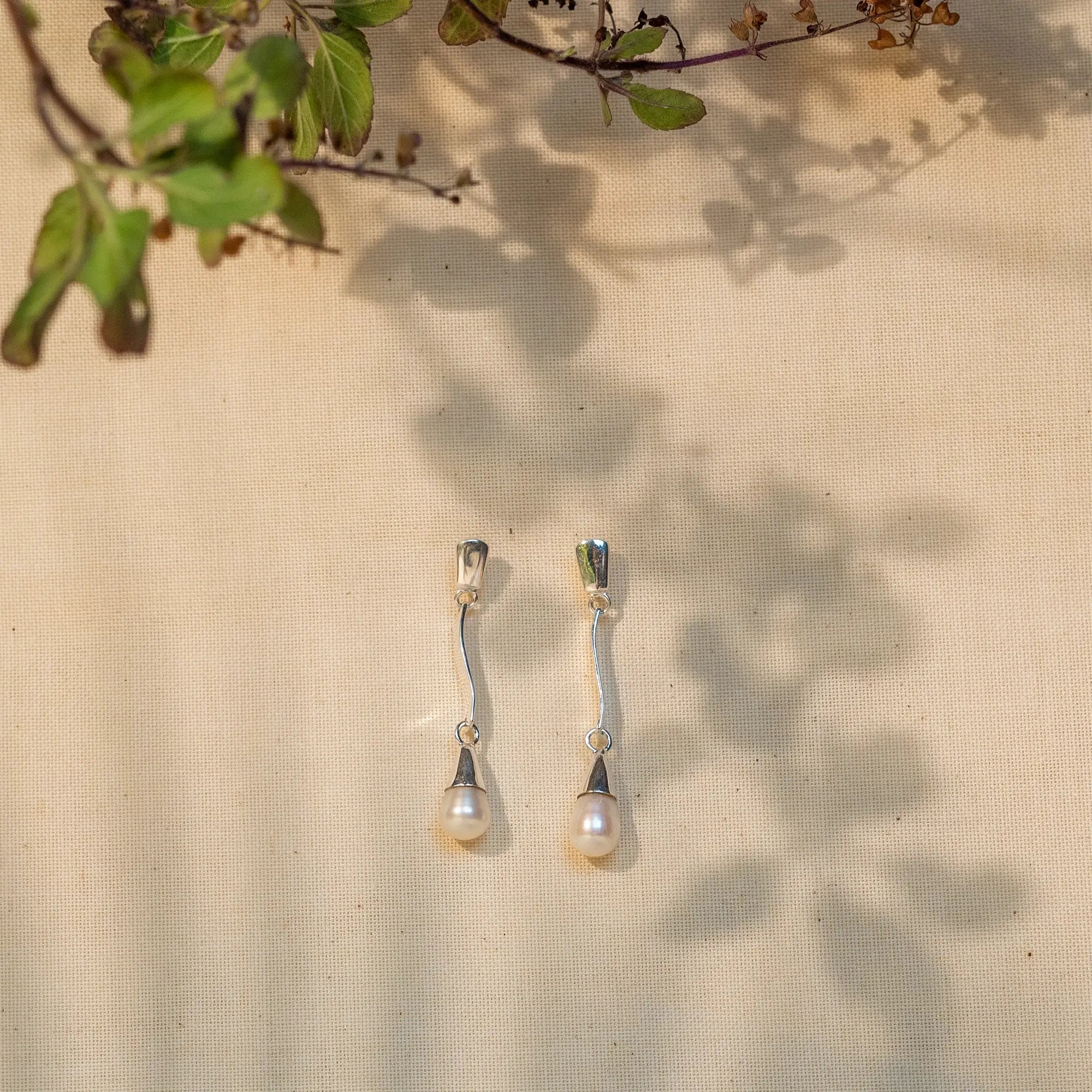 Snake Drop Earring | Freshwater Pearl