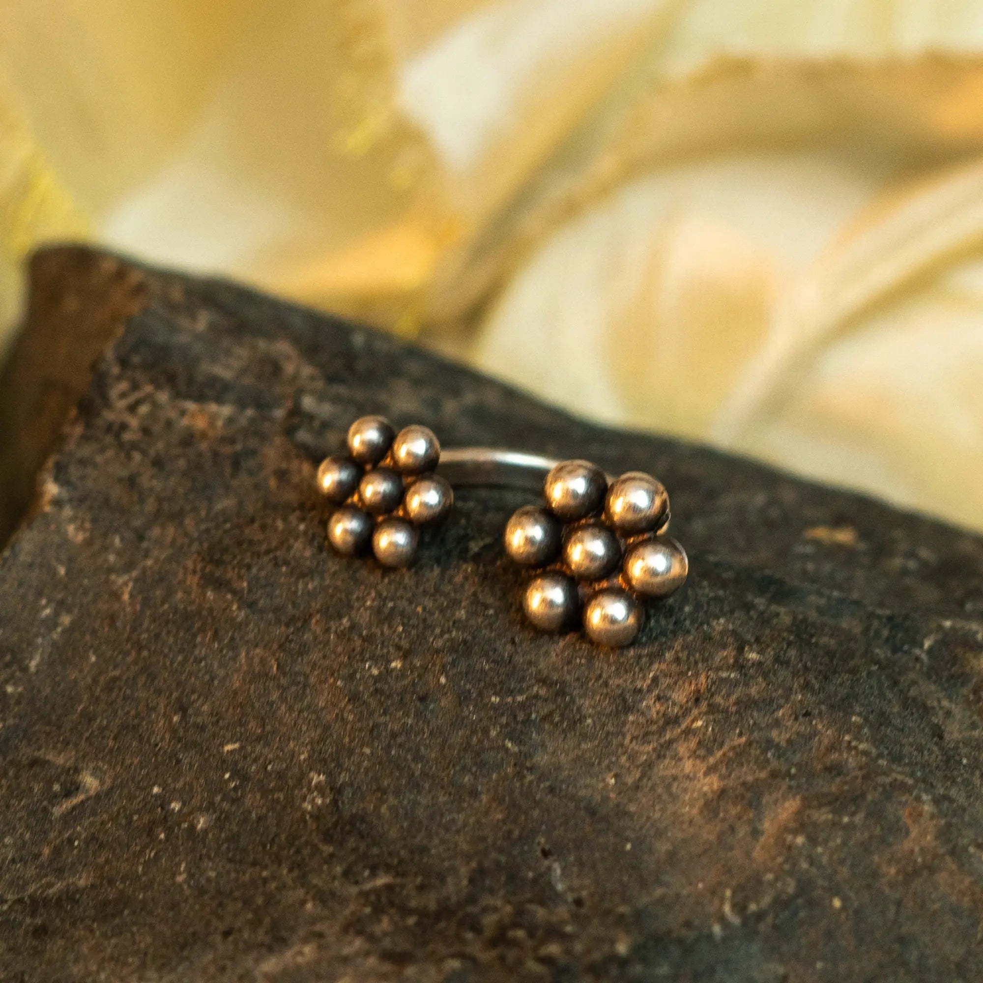 Adjustable Dual Flower Ring