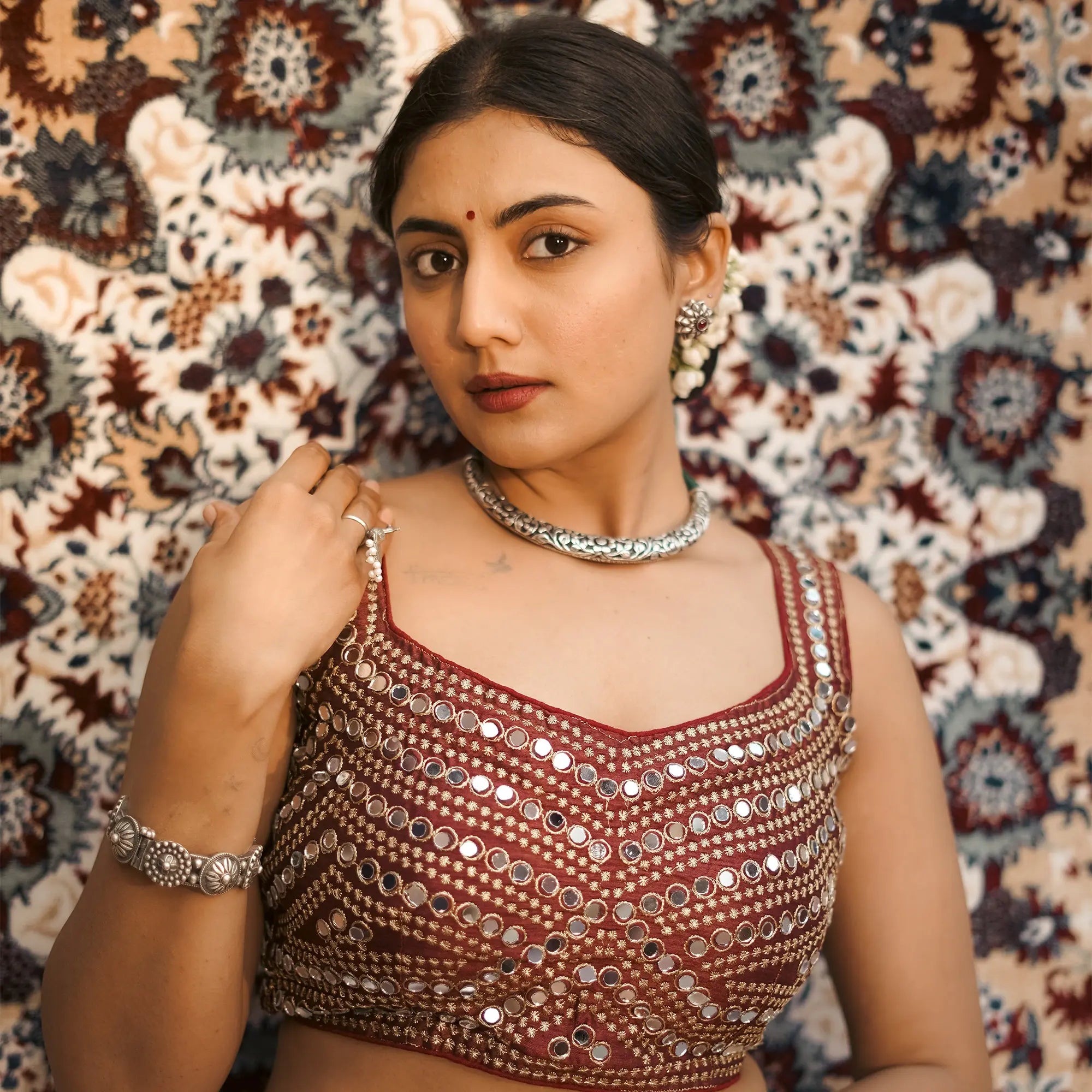 Hand-carved Hasali Necklace