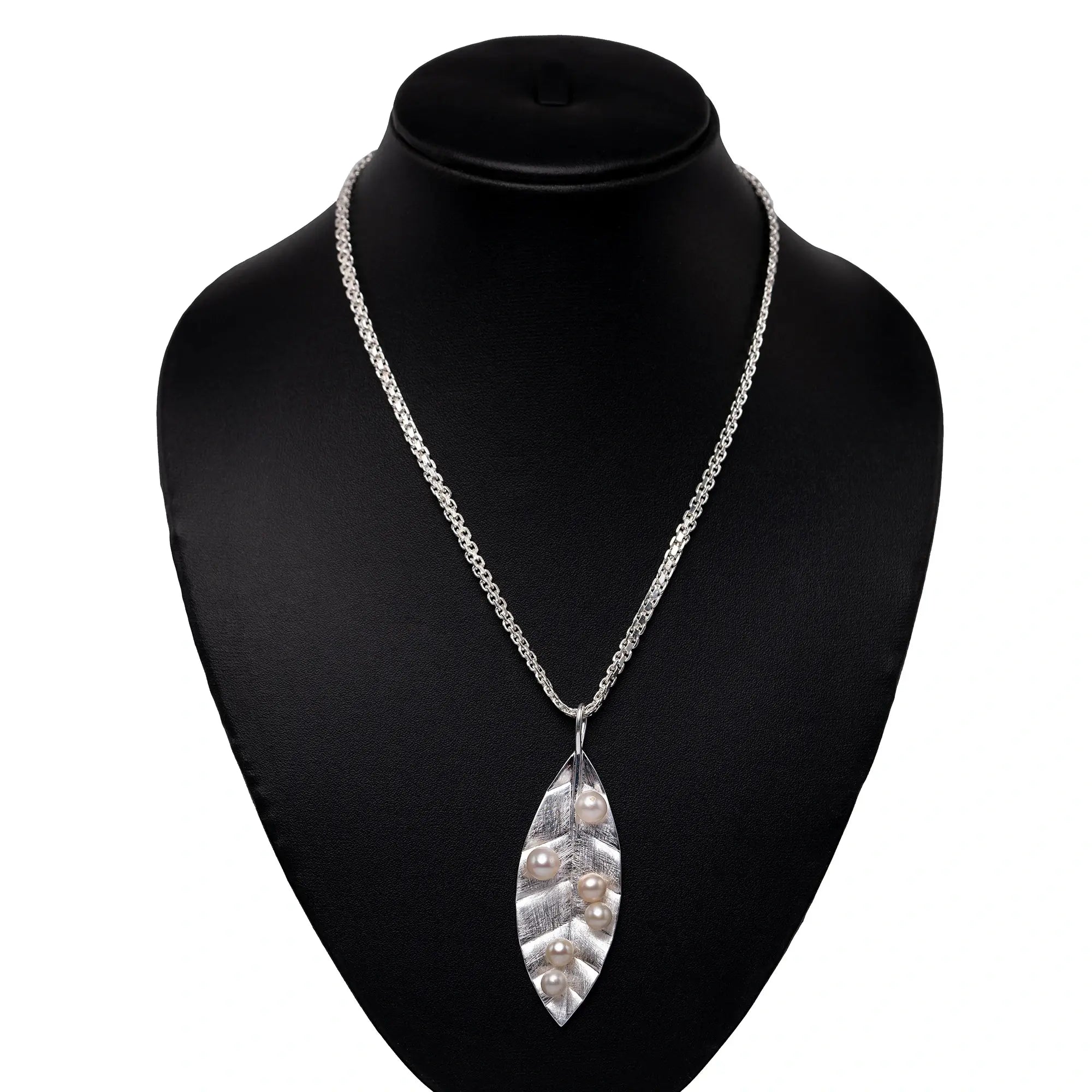 Mist Leaf Pendant- White Pearls