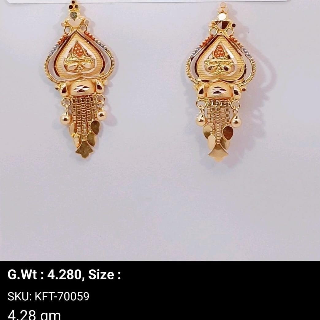 916 Gold Pretty Earrings